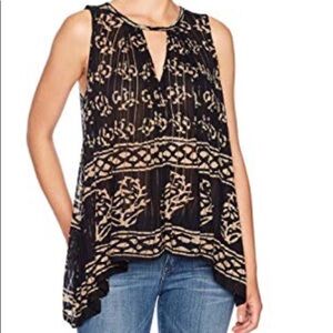 [Lucky Brand] Printed Cut Out Top